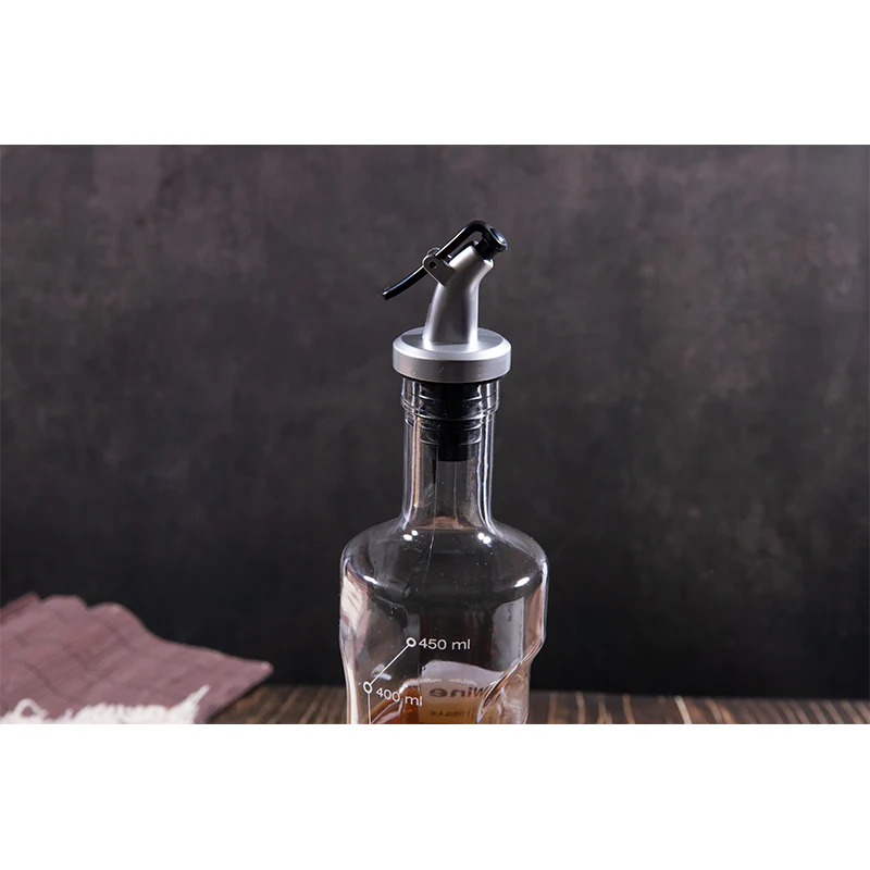 GLASS OIL BOTTLES - 2 & 4 PACK - Image 9