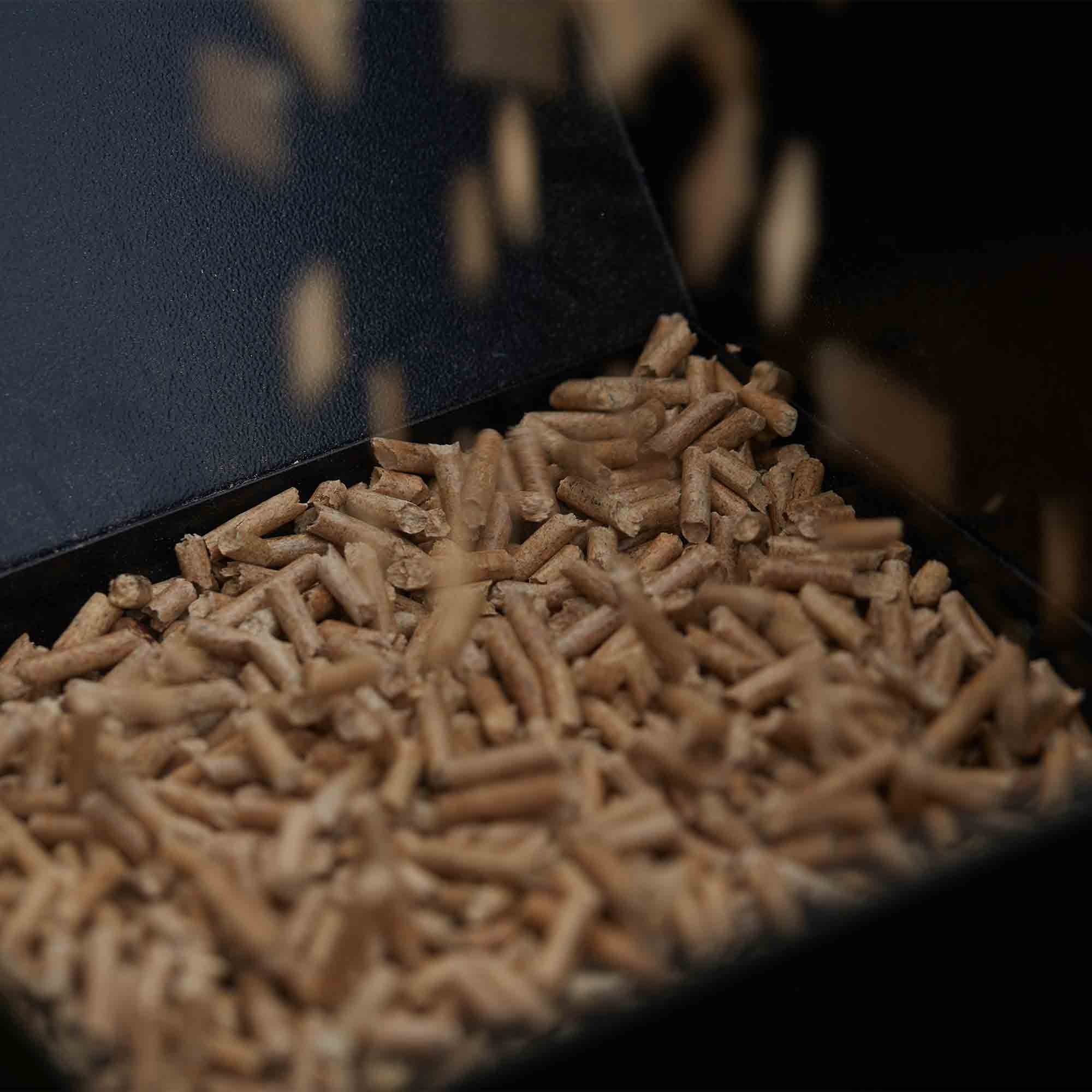 Z GRILLS 2 BAGS OF BBQ GRILL WOOD PELLETS - Image 8